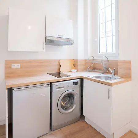 Apartment Terrasse Metro Pierre Lachaise - 3p - Flat-guest Paris