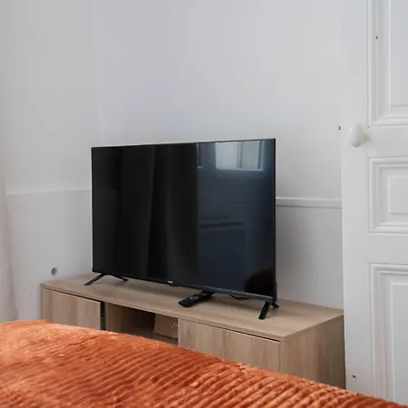 Apartment Terrasse Metro Pierre Lachaise - 3p - Flat-guest